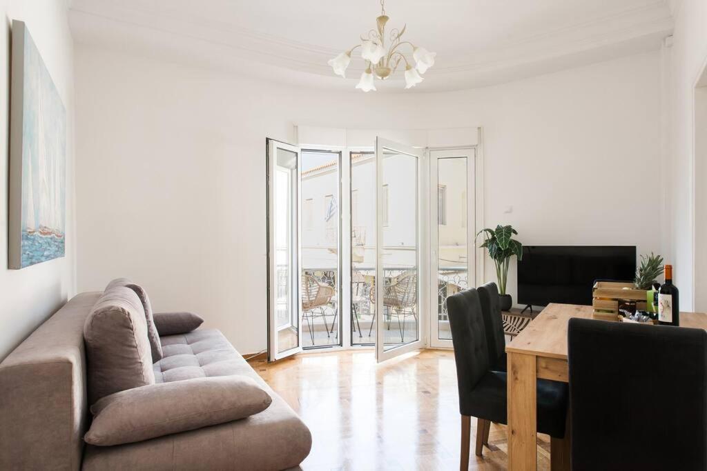 Diogenis' Jug Apartment Athens Luaran gambar