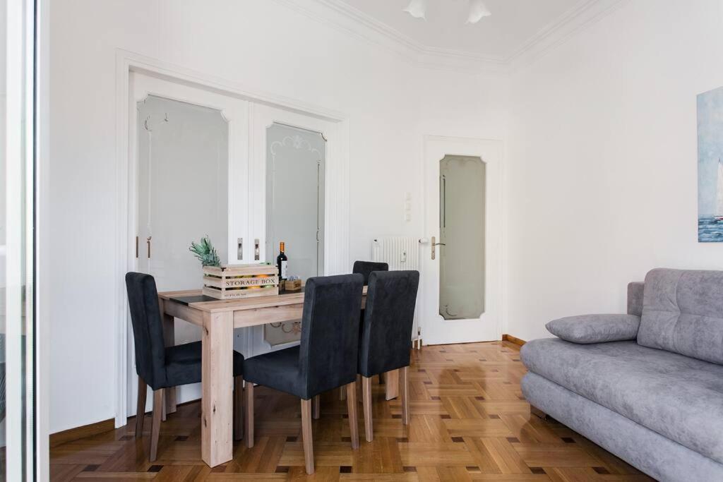 Diogenis' Jug Apartment Athens Luaran gambar